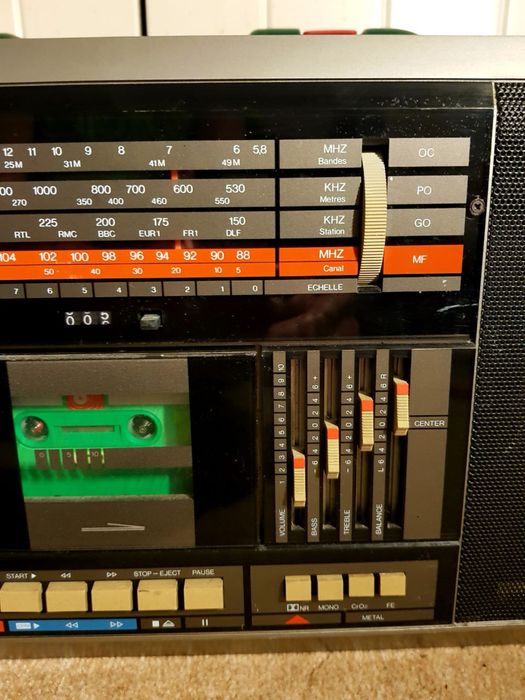 ITT Super Touring 350 — винтажный кассетник