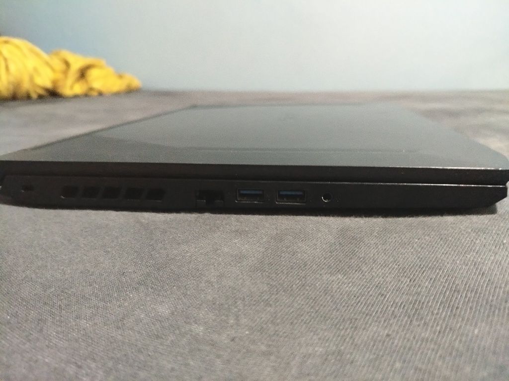 Laptop acer nitro używany