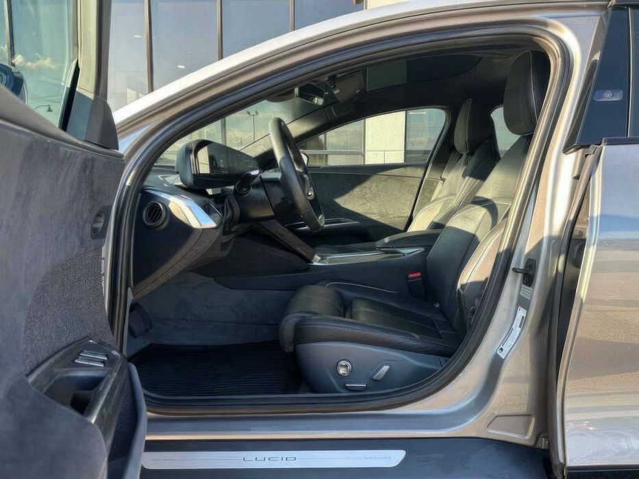 Lucid Air Grand Touring      2022