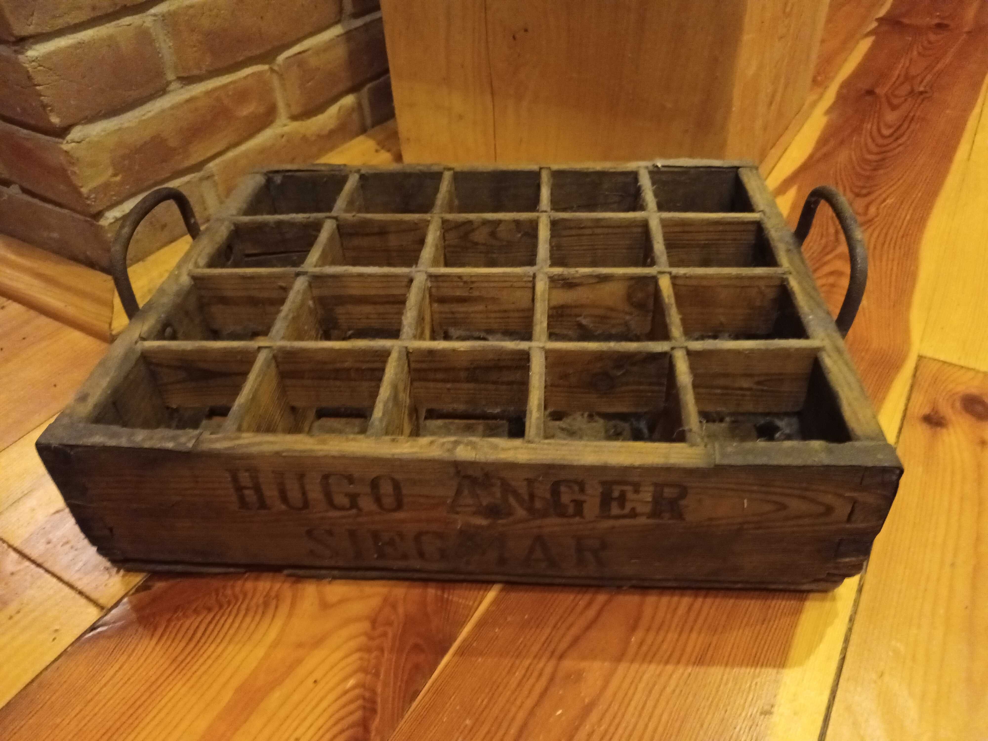stara przedwojenna skrzynka na butelki Hugo Anger Siegmar