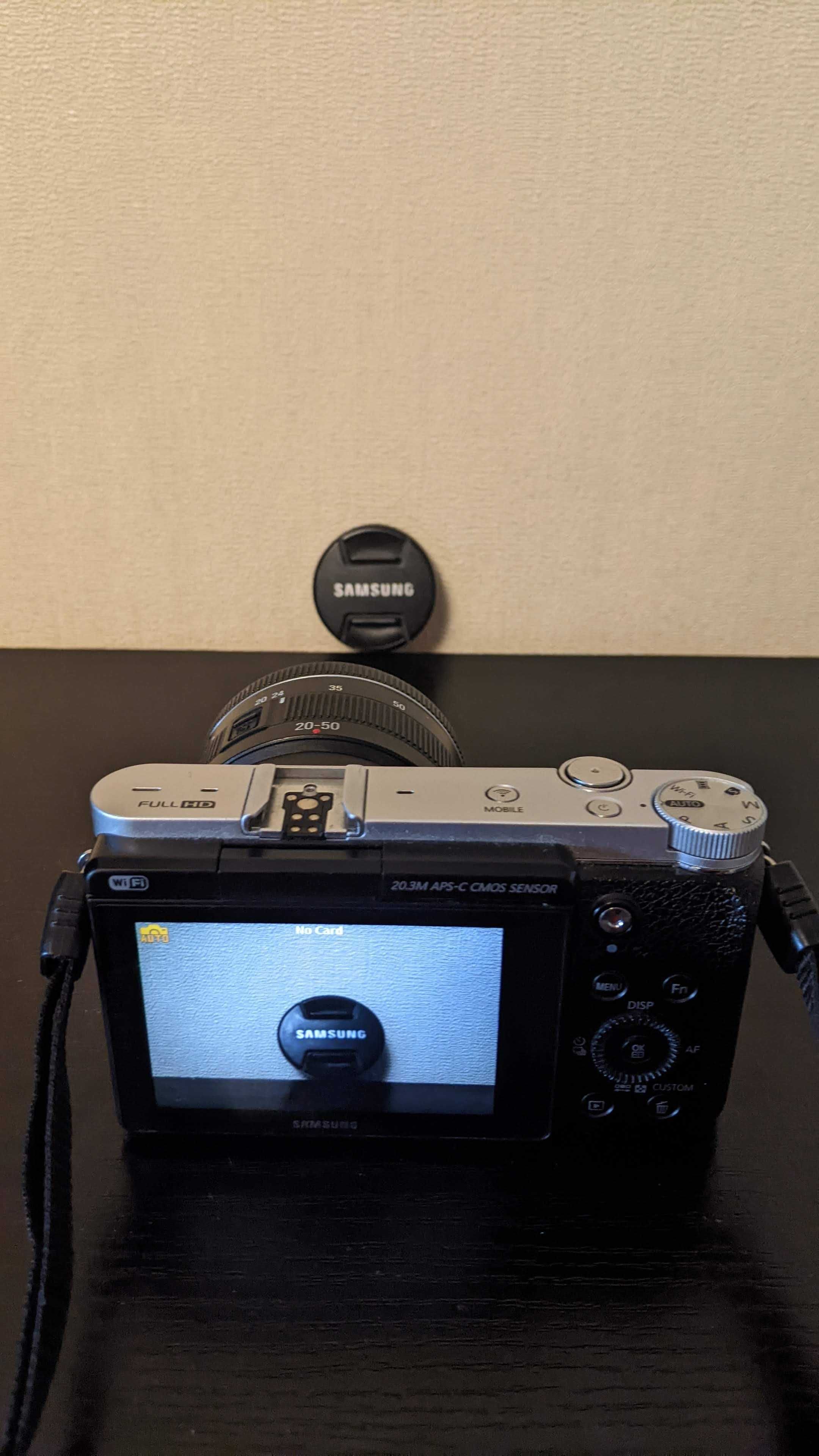 Фотоапарат Samsung NX3000