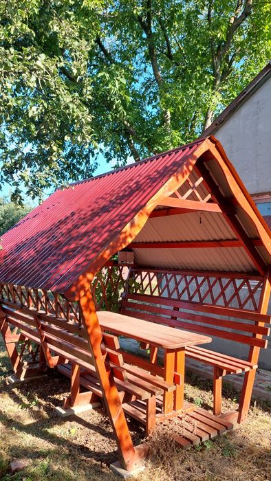 Продам альтанку розбірну на 8-10 осіб