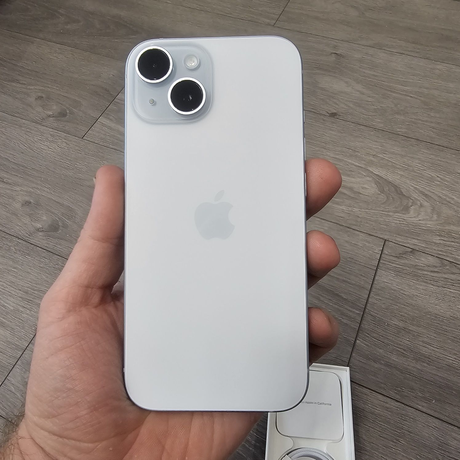 Iphone 15 128 open box