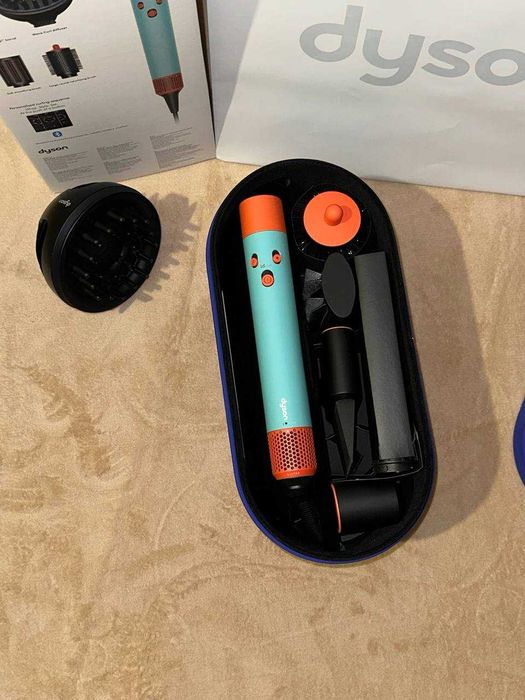 Абсолютно новий Мультистайлер Dyson HS08 Ceramic Patina Topaz