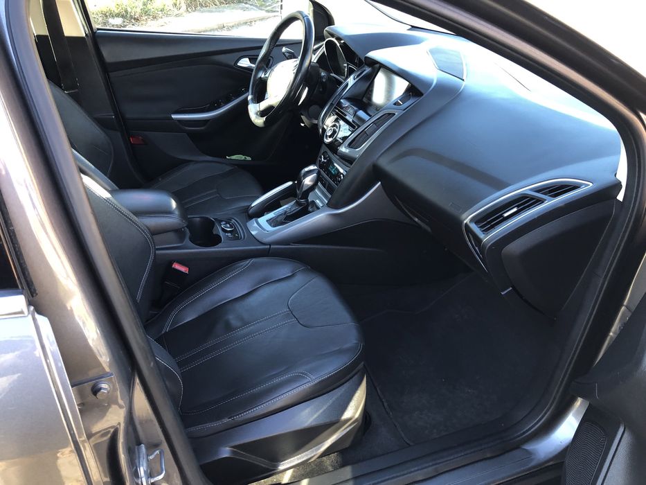 Форд фокус тітанніум2.0і,автомат 2012р