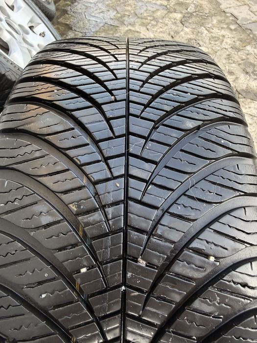 Koła GOOD YEAR gen.2 Vector 4 Seasons 225/50 R17