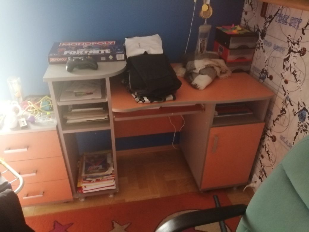 Zestaw mebli dziecięcych