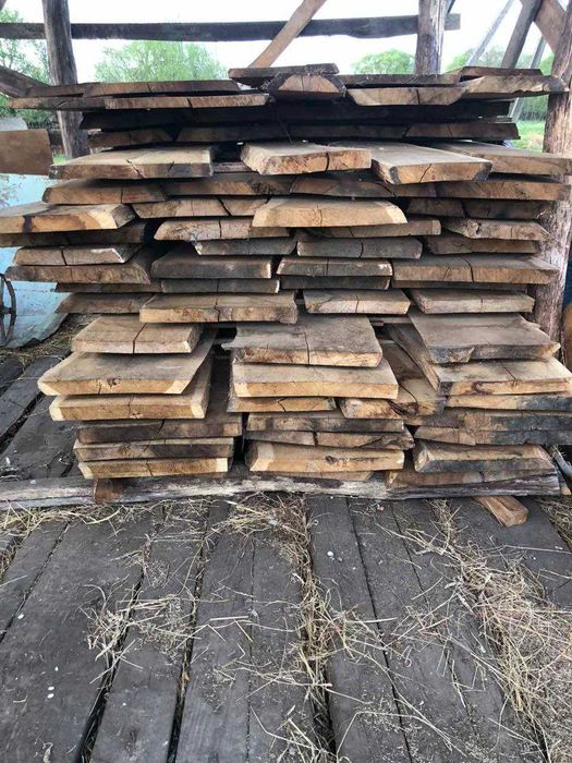 Продам дубову дошку.