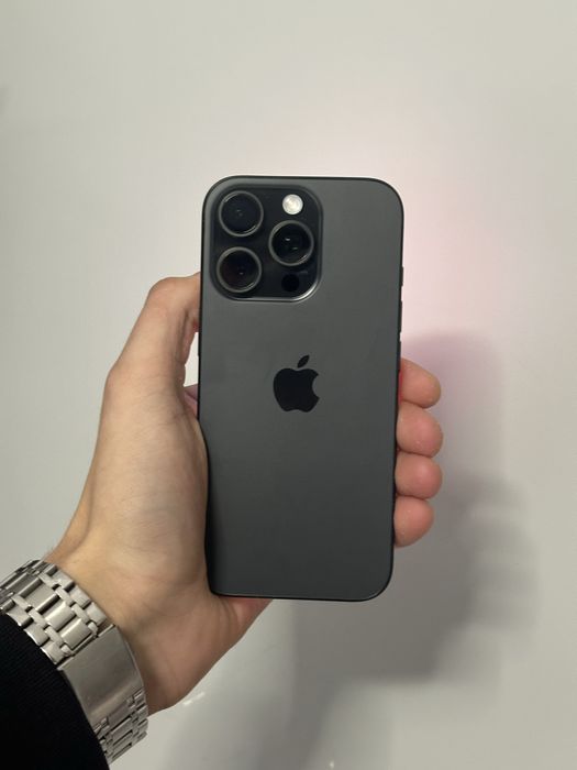 Вживаний Apple iPhone 16 Pro ( BLACK TITANIUM ) 128GB