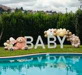 Letras gigantes "BABY"