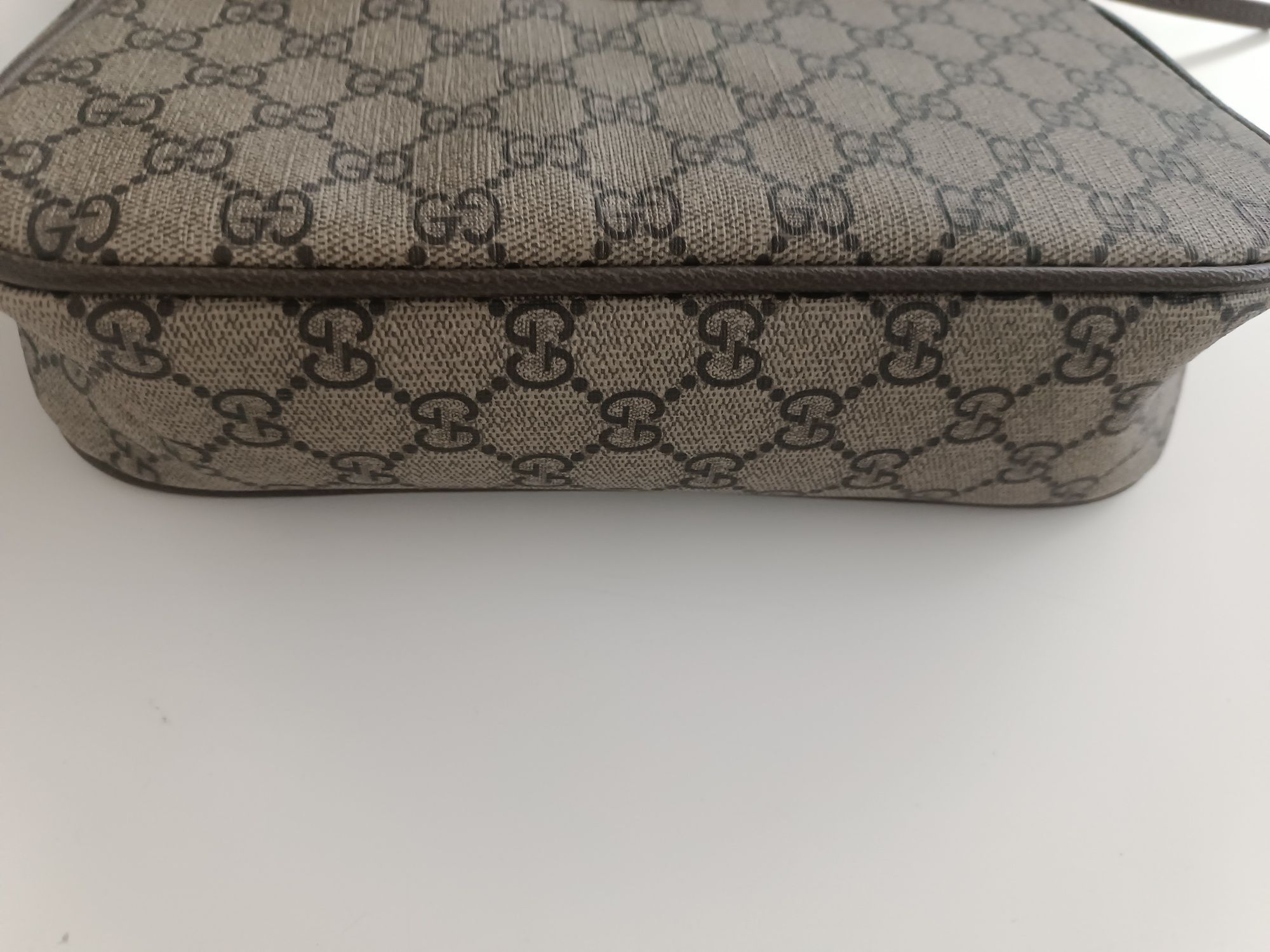 Bolsa Gucci em bom estado