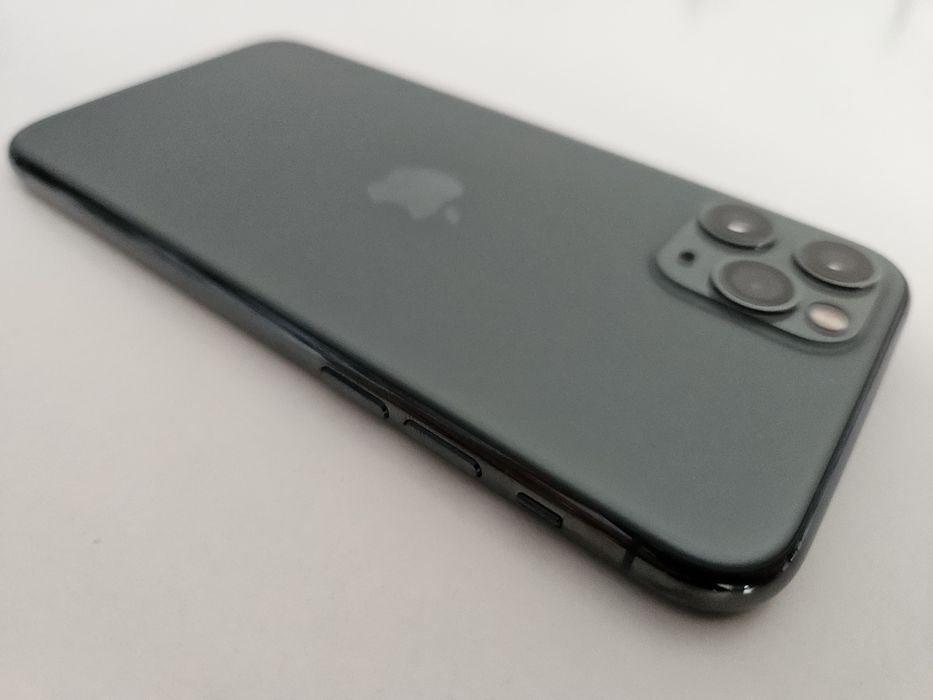 iPhone 11 Pro 64GB Midnight Green