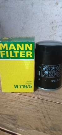 Масляний фільтр MANN-FILTER W 719/5