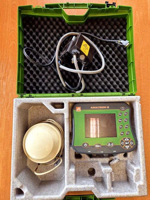 Rozsiewacz Amazone ZG-B 5500 Ultra Hydro  24-48m 2010r GPS