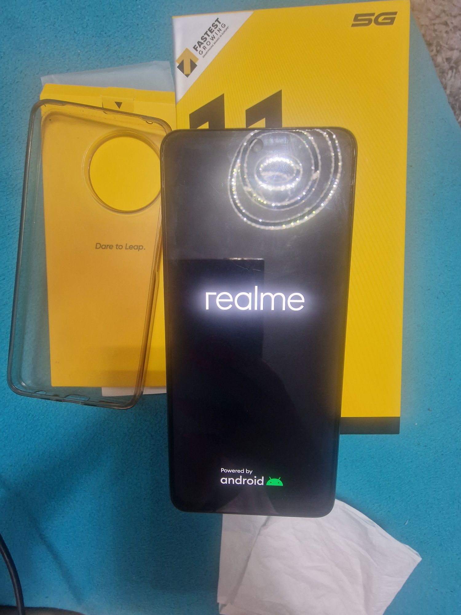 Realme 11 5G smartfon