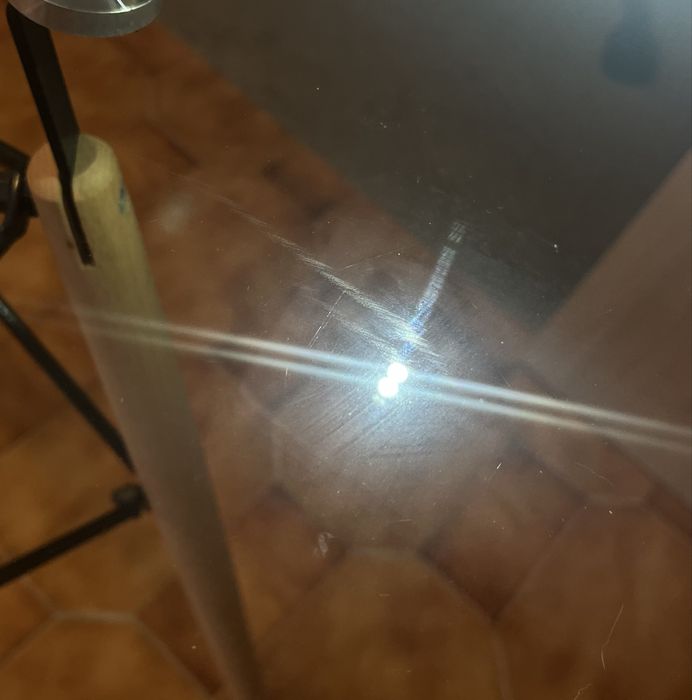 Mesa de jantar redonda de vidro