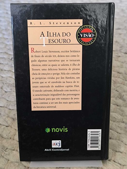 A Ilha do Tesouro
de Robert Louis Stevenson