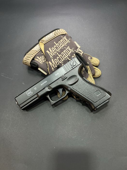 Металевий пістолет Глок з гравіюванням +500куль