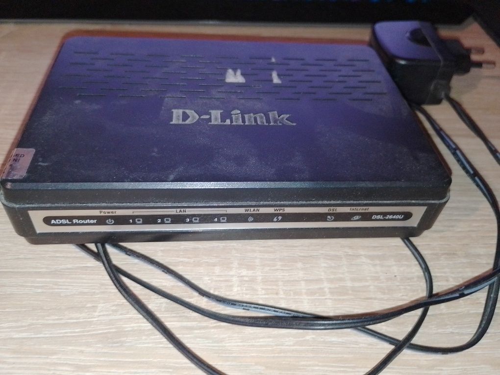 Маршрутизатор D-link DSL-2640U