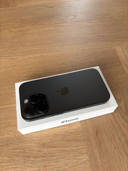 Idealny iPhone 14 Pro 128 GB SPACE BLACK w bardzo dobrym stanie!