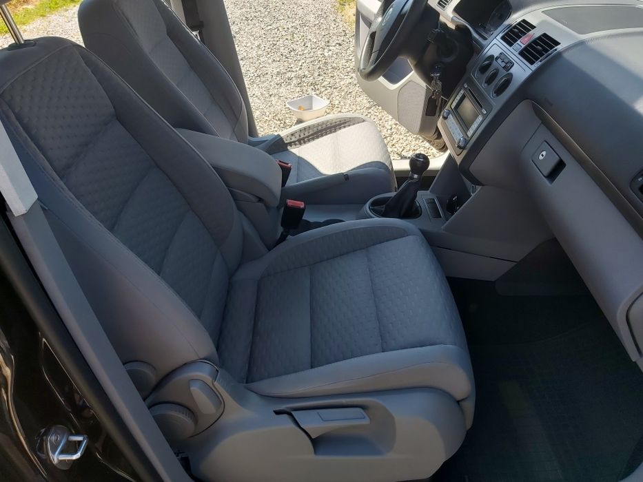 Sprzedam VW TURAN 1.9 TDI