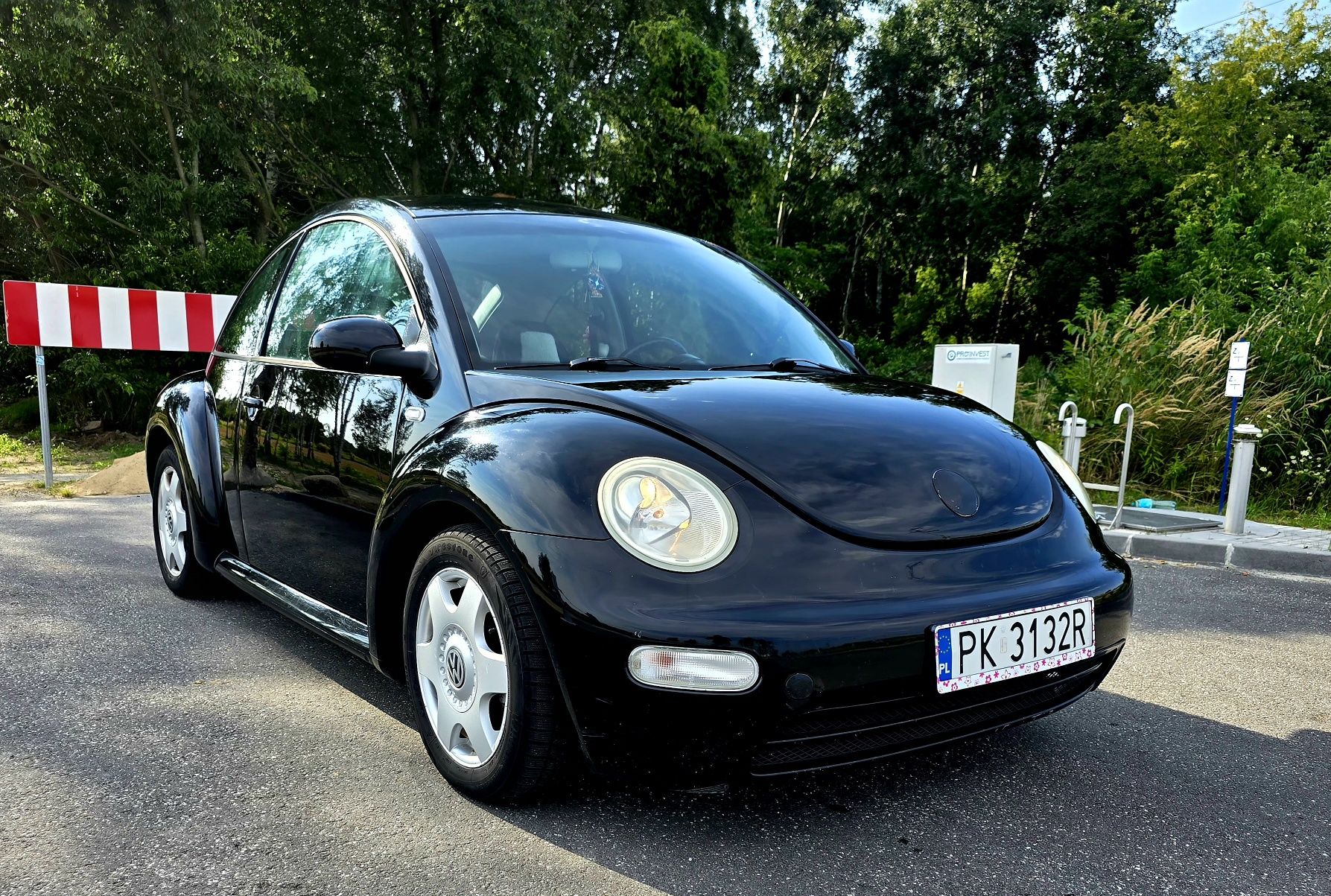 Volkswagen new beetle