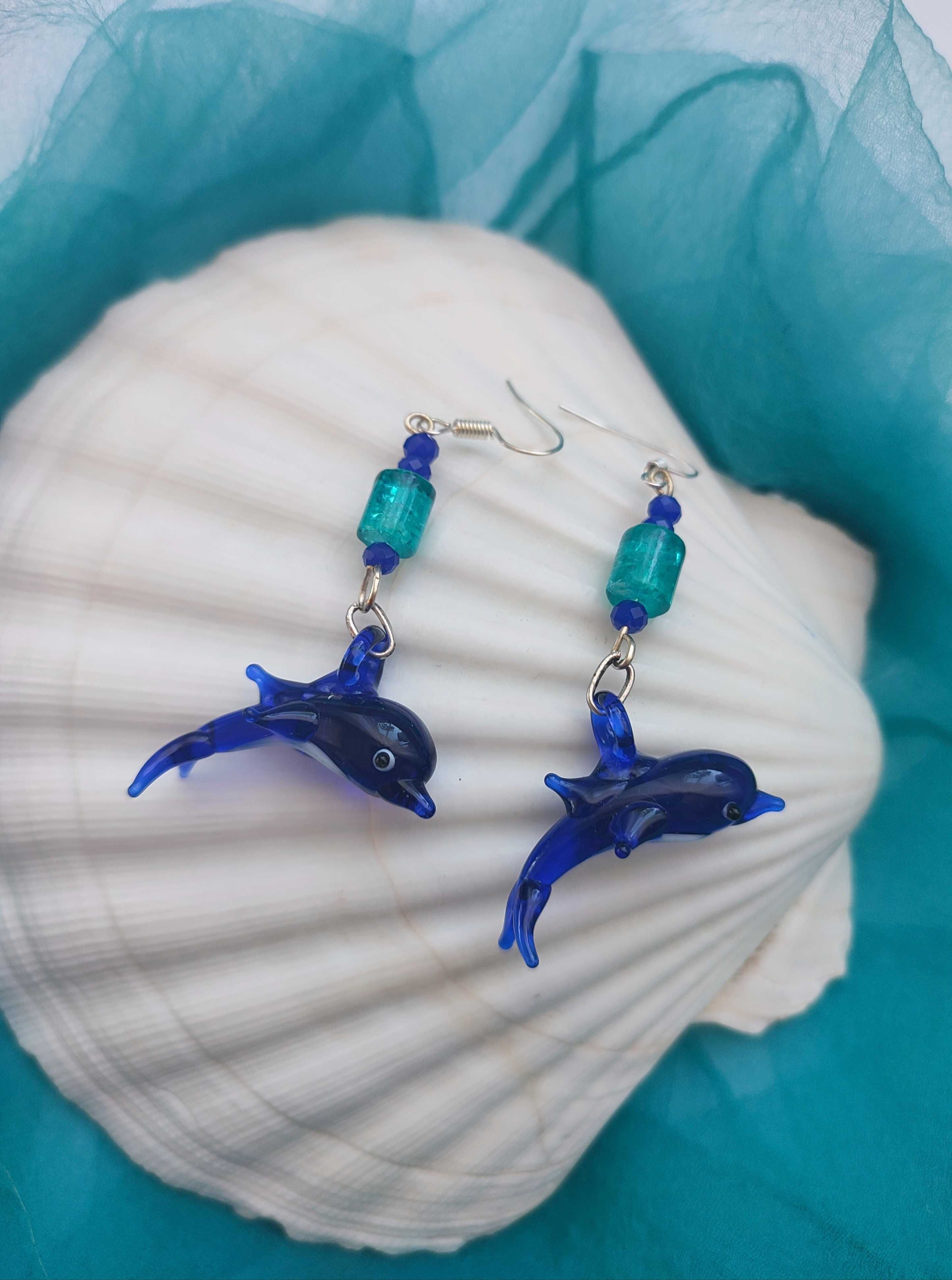 Сережки з синім дельфіном Lampwork
