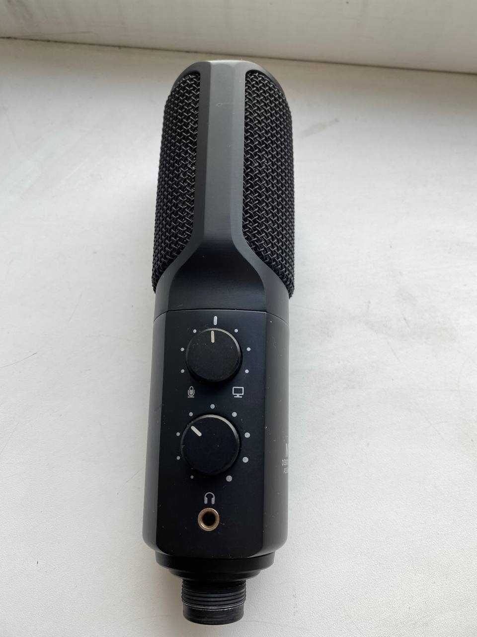 Професійний конденсаторний студійний мікрофон RODE NT-USB