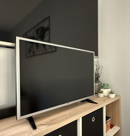 Telewizor LG 32Cale.