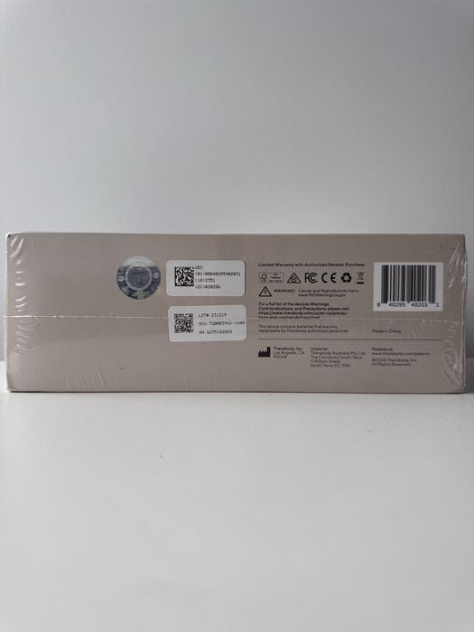 Перкусійний масажер THERABODY Theragun Relief і Theragun Prime