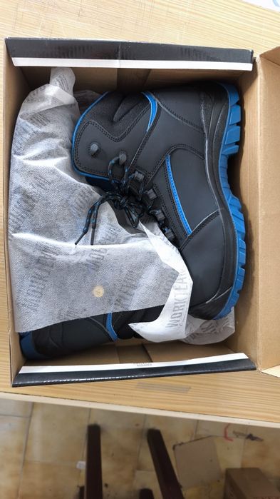 Bota Profissional S3 ESD em Nobuck – Máxima Proteção e Conforto Diário