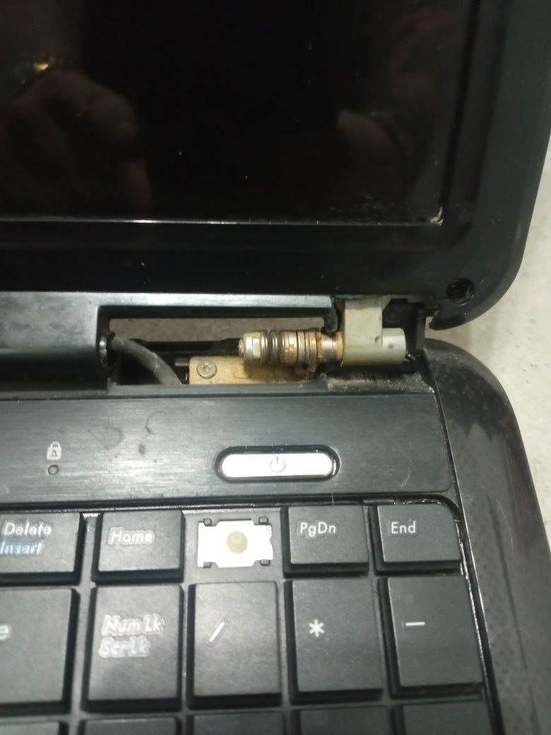 Laptop Asus PRO5DIJ matryca cała