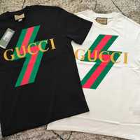 T-shirt Gucci em várias cores