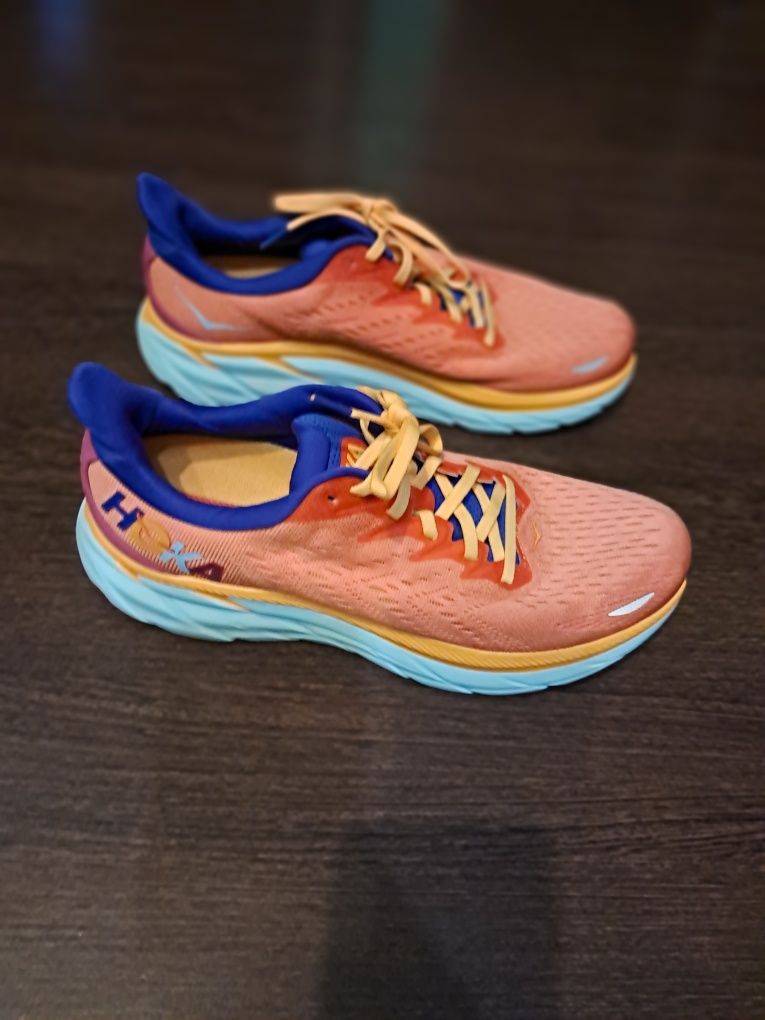 Кросівки Hoka Clifton 8.       44 р     28см