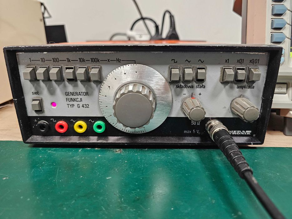 Generator sygnałów Meratronik g432