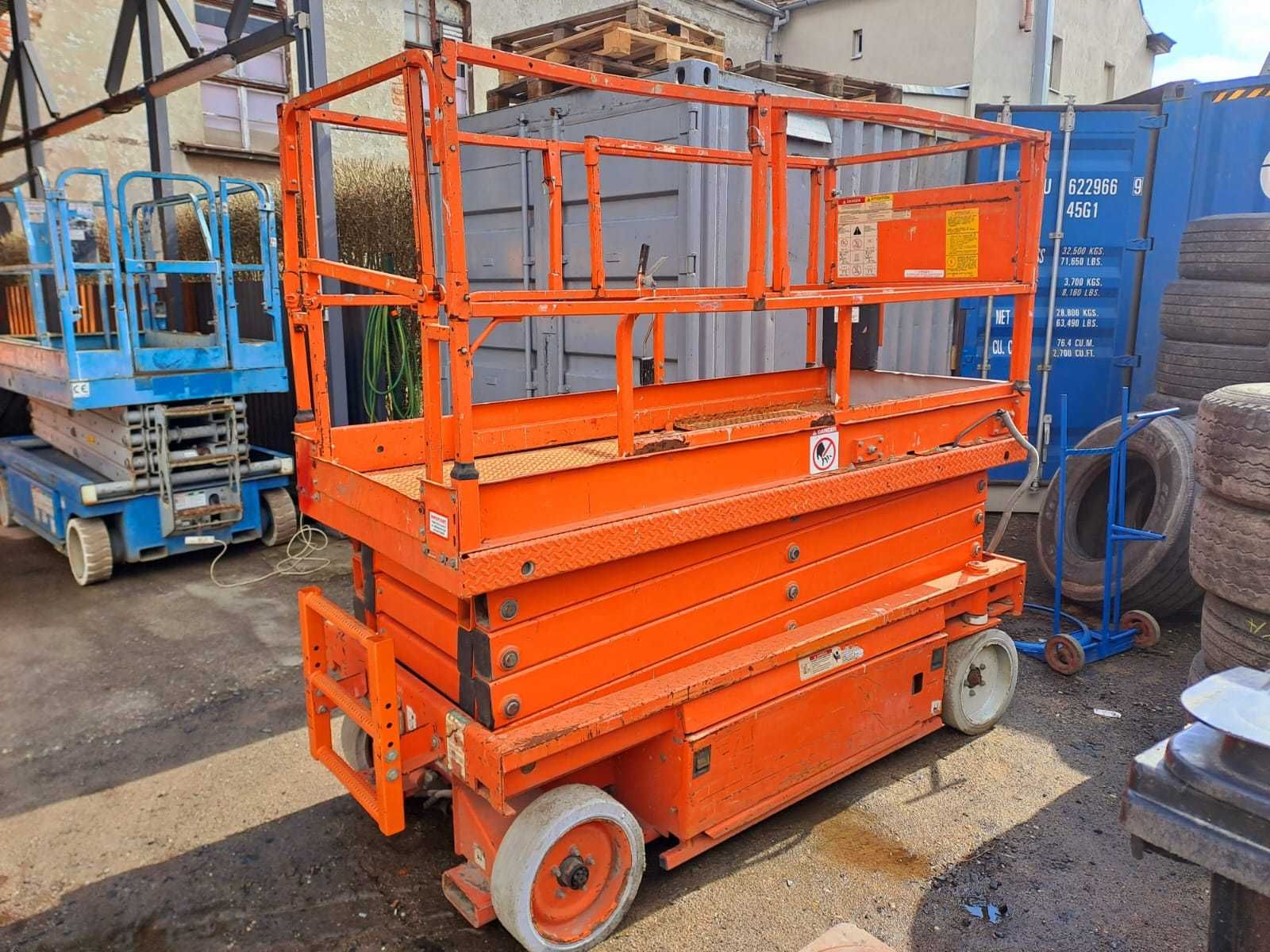 Podnośnik nożycowy koszowy zwyżka elektryczny JLG 2646-E3 2001 rok