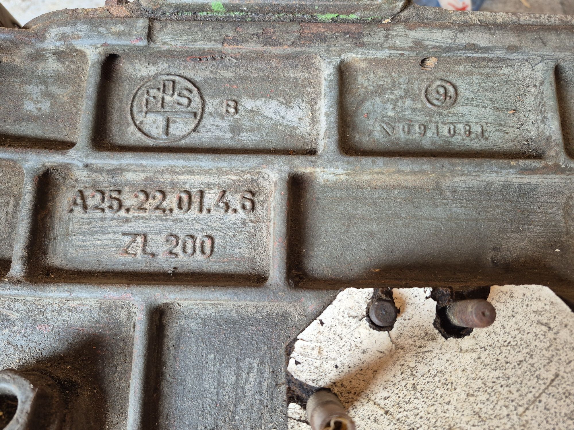 Skrzynia biegów typu ZL 200 . STAR , AUTOSAN