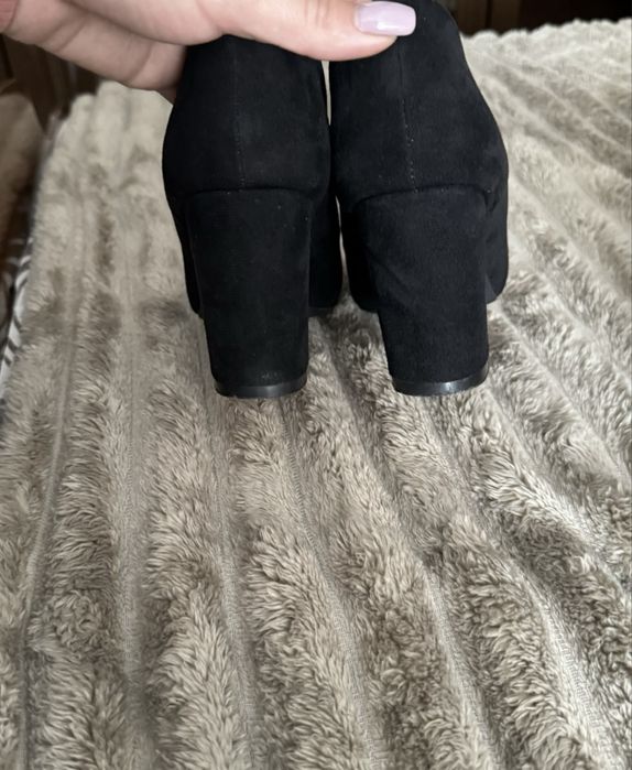 Туфлі замш 38 розмір