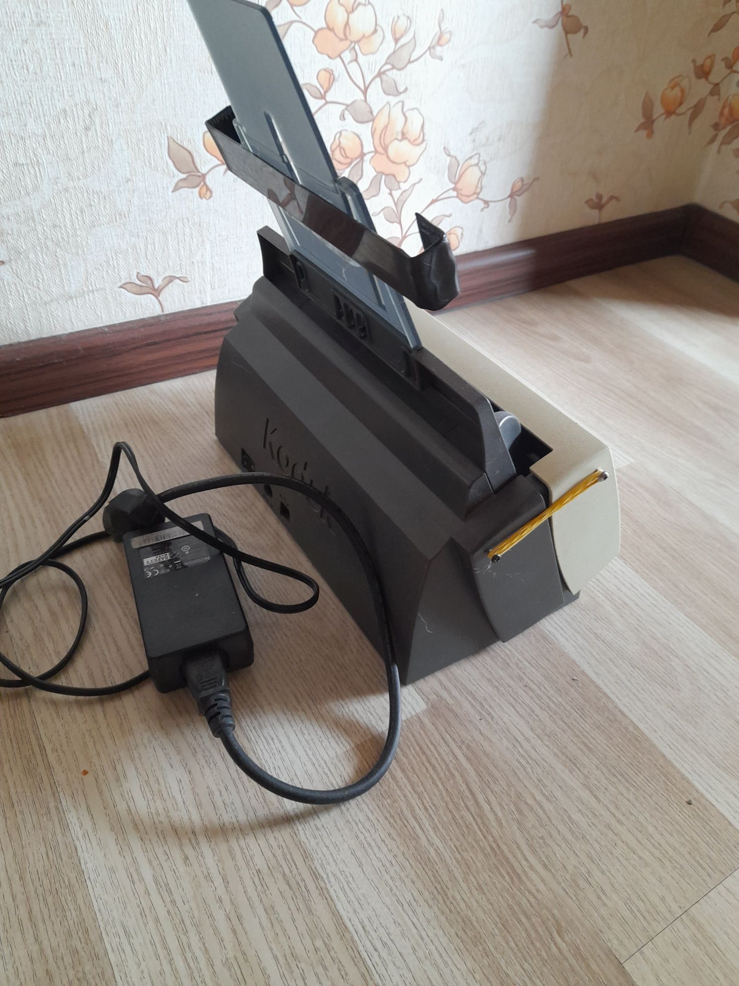 Сканер з автоподачею kodak i1120