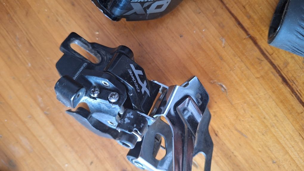 Material bicicleta BTT diverso