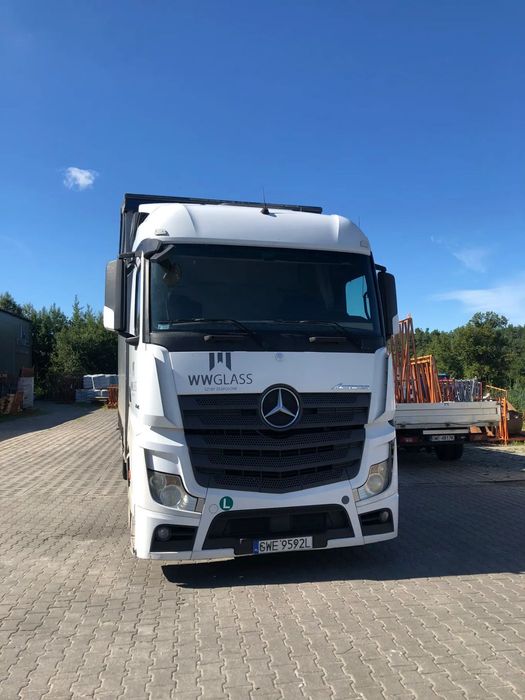 Mercedes-Benz Actros 2545  Samochód ciężarowy Mercedes Benz ACTROS 2545 6x2 + TANDEM FRUEHAUF