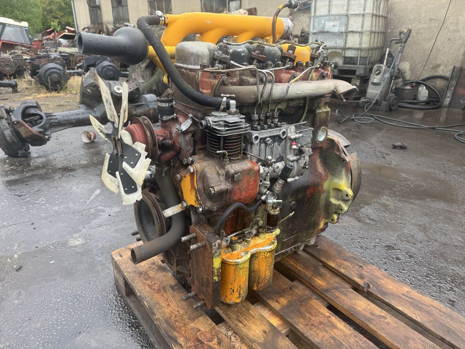 Silnik 4 cylindrowy Ursus Zetor 60 KM 64 KM C-360/7211/6211/5718/6011