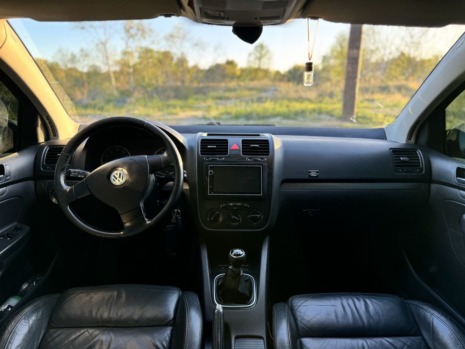 Golf 5 1.4 16V Пригнан с Германии и Растаможен!