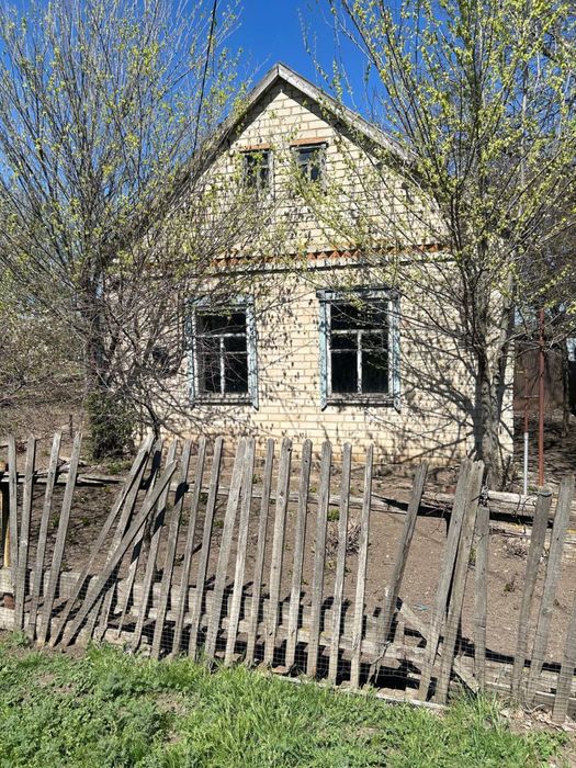 Продам дом в пгт