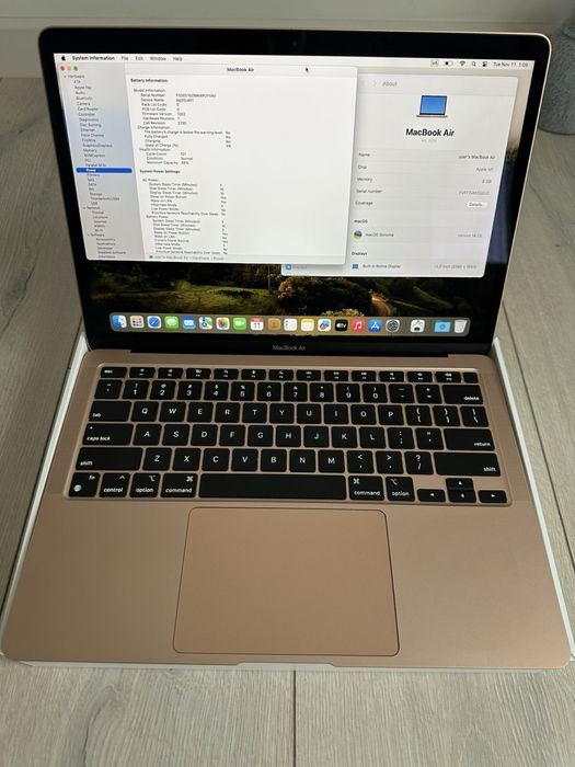 Macbook air M1 8 256  gb.