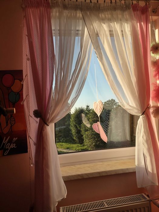Firana do pokoju dziecięcego, różowa