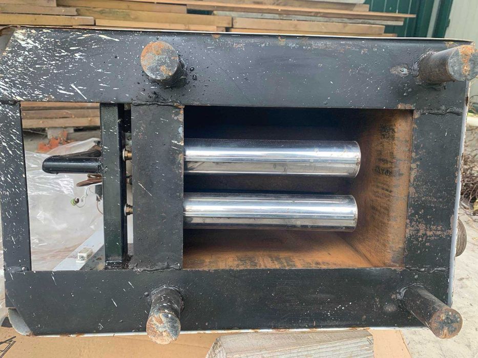 Котел газовий напольний данко 12С