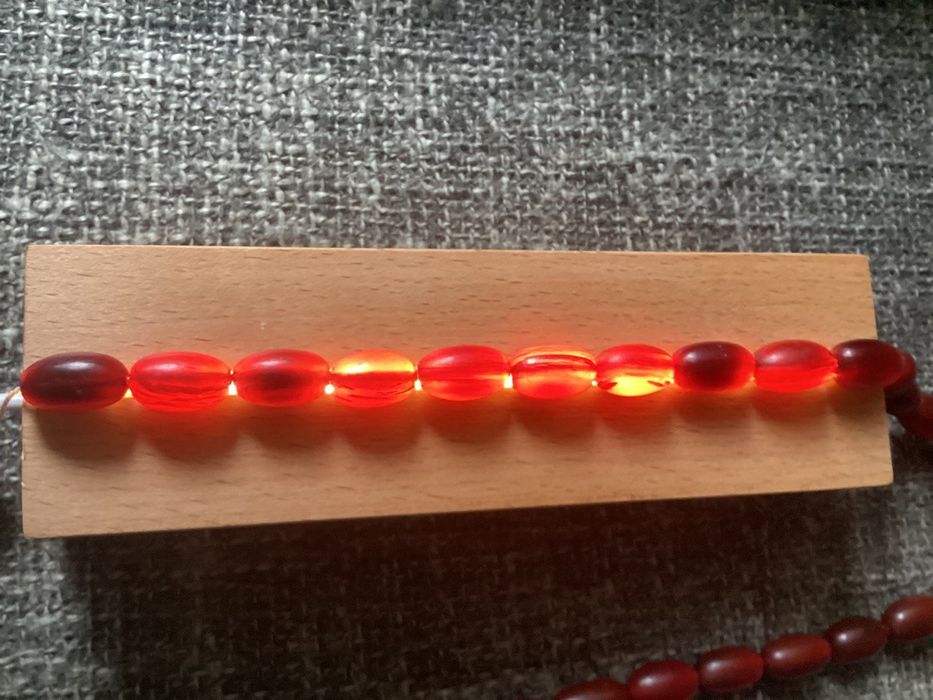 Продам бусы бакелит футуран СССР.