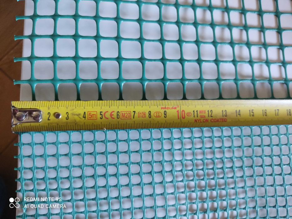 Osłonki drzewek 60cm siatka  pcv sadownicza osłonki sadownicze