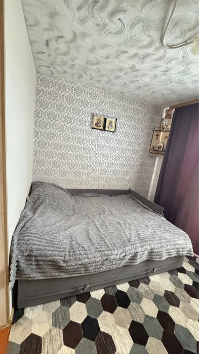 Продам 1-но кімнатну квартиру Київська